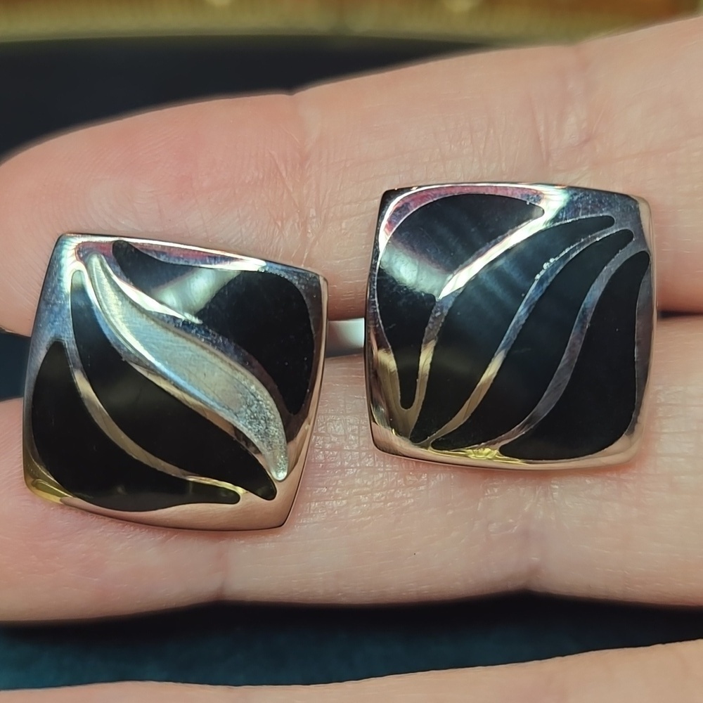 Elegant Silver and Black Stainless Steel Cuff Links Brand New - Picture 6 of 7
